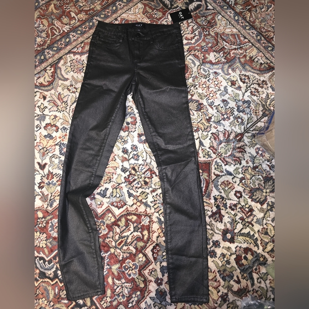 OAT New York Jet Black Denim